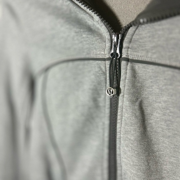 Lululemon Athletica Gray Live Simply Jacket with Hoodie + Pockets, Women’s 4 - Picture 2 of 14
